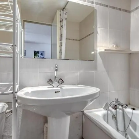 Maison Fleury-saint-pierre-la-mer, 2 Pieces, 6 Personnes - Fr-1-229d-19 *